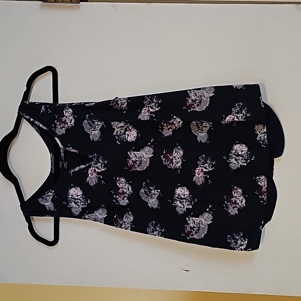 Sleeveless Blouse